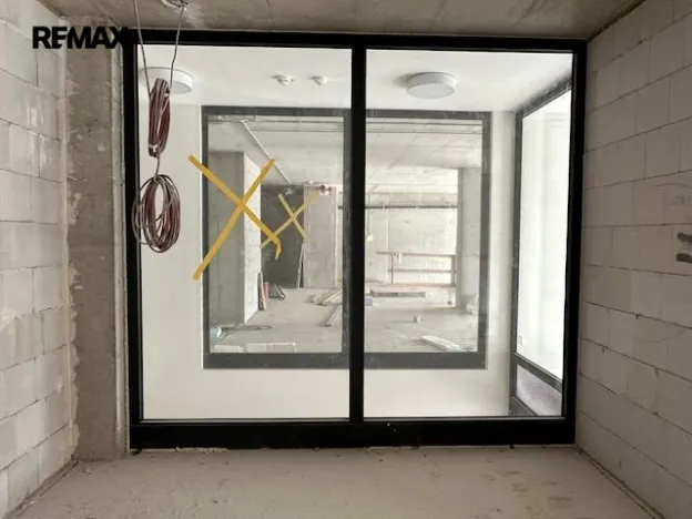 Pronájem obchodního prostoru, Praha - Smíchov, Šiklové, 110 m2