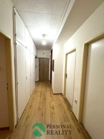 Pronájem bytu 3+1, Praha - Braník, Věkova, 83 m2