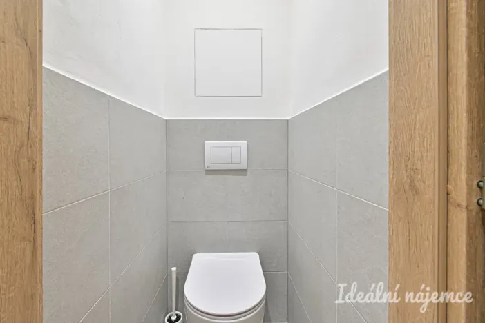 Pronájem bytu 2+1, Brno, Lomená, 52 m2