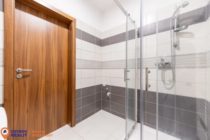 Pronájem bytu 1+kk, Olomouc, Tovární, 28 m2