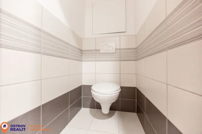 Pronájem bytu 1+kk, Olomouc, Tovární, 28 m2