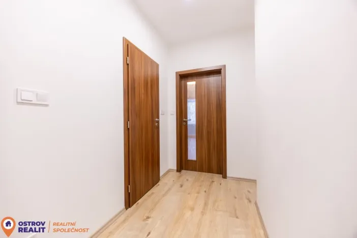 Pronájem bytu 1+kk, Olomouc, Tovární, 28 m2