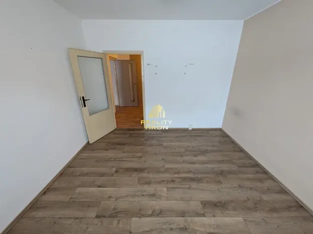 Prodej bytu 3+1, Jirkov, SNP, 76 m2