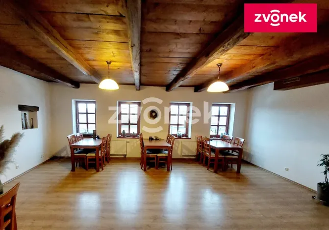 Pronájem restaurace, Vlčnov, 500 m2