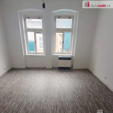 Pronájem bytu 1+1, Děčín - Děčín VI-Letná, Fibichova, 44 m2