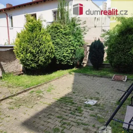 Pronájem bytu 1+1, Děčín - Děčín VI-Letná, Fibichova, 44 m2