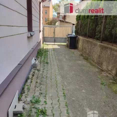 Pronájem bytu 1+1, Děčín - Děčín VI-Letná, Fibichova, 44 m2