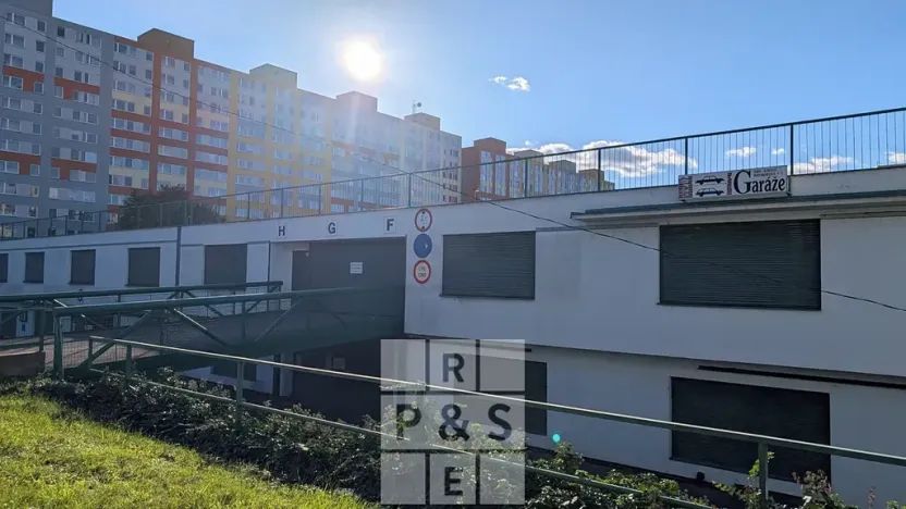 Prodej garáže, Praha - Troja, Ratibořská, 18 m2