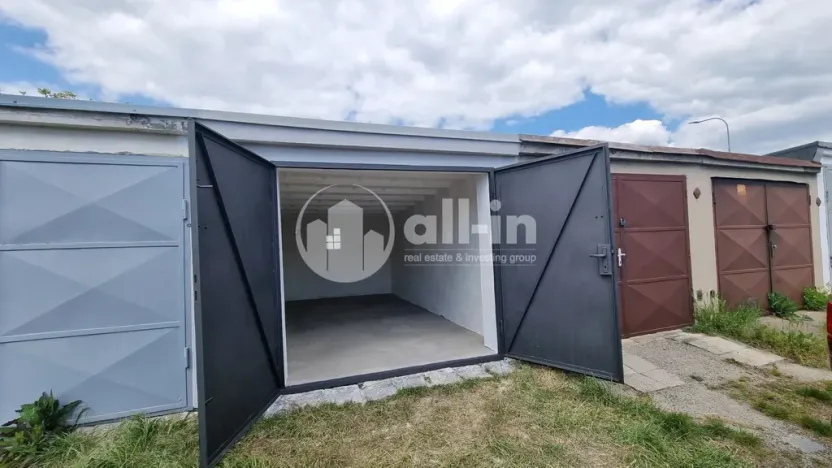 Prodej garáže, Vyškov - Vyškov-Předměstí, Sochorova, 18 m2