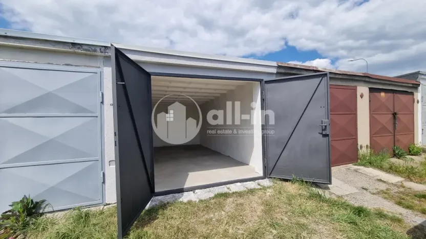 Prodej garáže, Vyškov - Vyškov-Předměstí, Sochorova, 18 m2