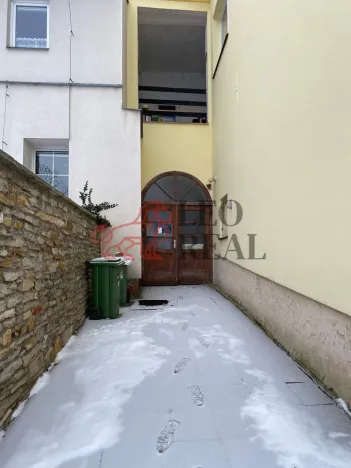 Prodej činžovního domu, Česká Skalice, Husovo náměstí, 467 m2