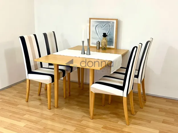 Pronájem bytu 2+1, Praha, Molákova, 42 m2