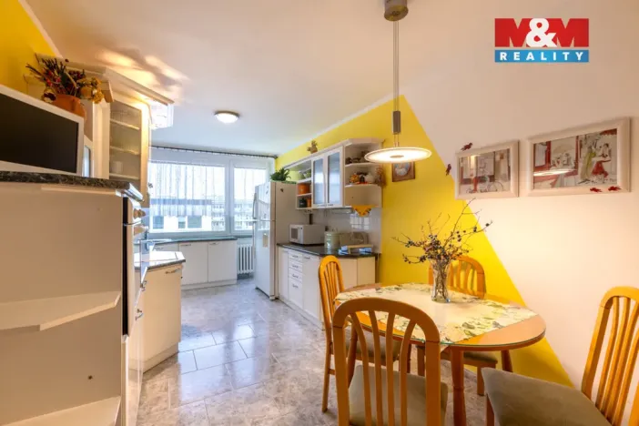 Prodej atypického bytu, Teplice - Trnovany, 83 m2