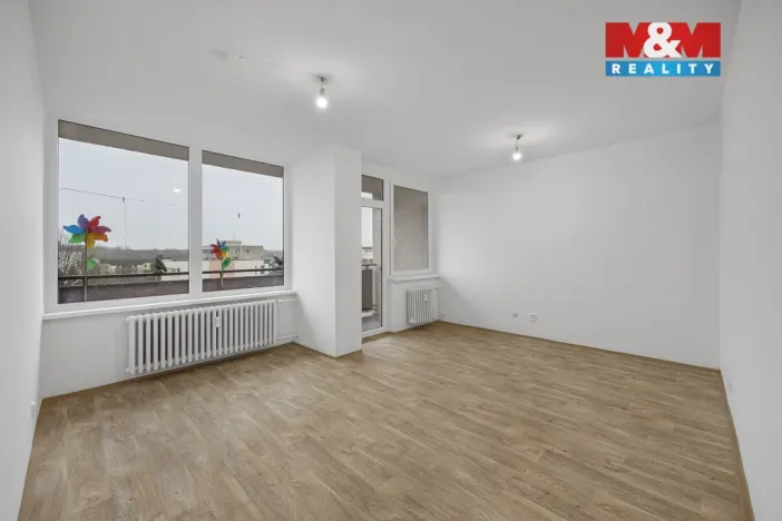 Pronájem bytu 3+1, Hradec Králové - Třebeš, Pod Strání, 77 m2