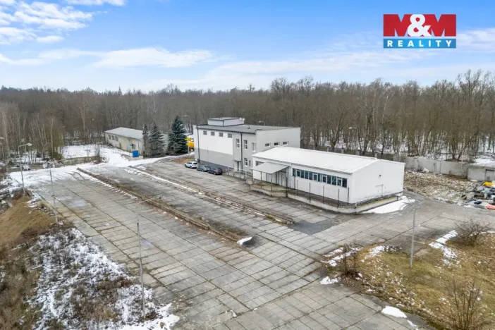 Pronájem výrobních prostor, Libušín, Důl Max, 768 m2