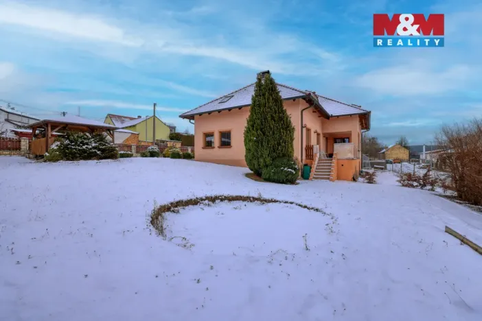 Prodej rodinného domu, Kvíčovice, 249 m2