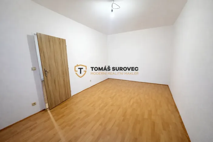 Pronájem bytu 1+1, Vizovice, Palackého Nám., 45 m2