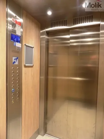 Prodej bytu 3+1, Ústí nad Labem - Ústí nad Labem-centrum, Malátova, 74 m2