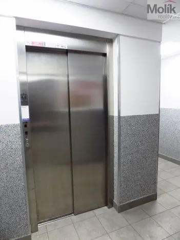 Prodej bytu 3+1, Ústí nad Labem - Ústí nad Labem-centrum, Malátova, 74 m2