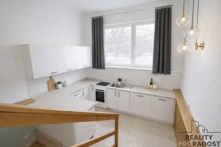 Prodej bytu 3+1, Jaroměřice nad Rokytnou, Družstevní, 69 m2