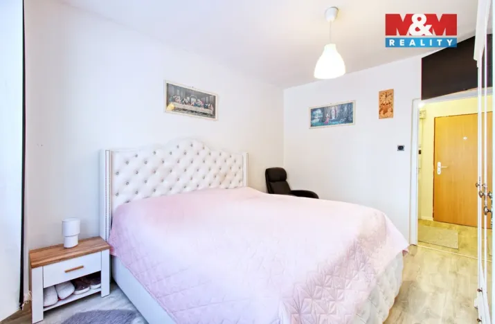 Prodej bytu 2+1, Jirkov, U Stadionu, 60 m2