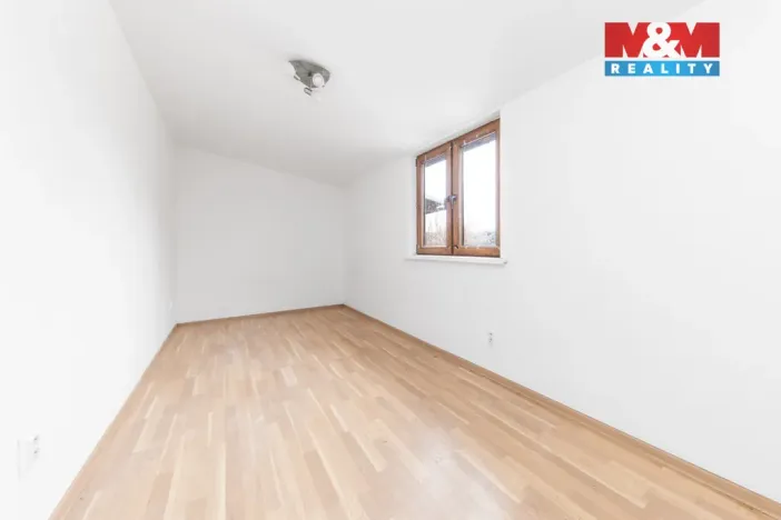 Prodej rodinného domu, Ivaň, 353 m2