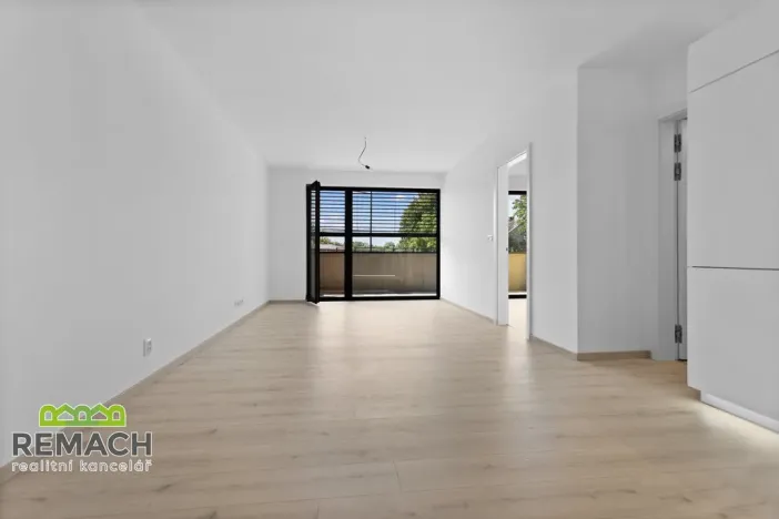 Pronájem bytu 2+kk, Hradec Králové, Pálenecká, 60 m2