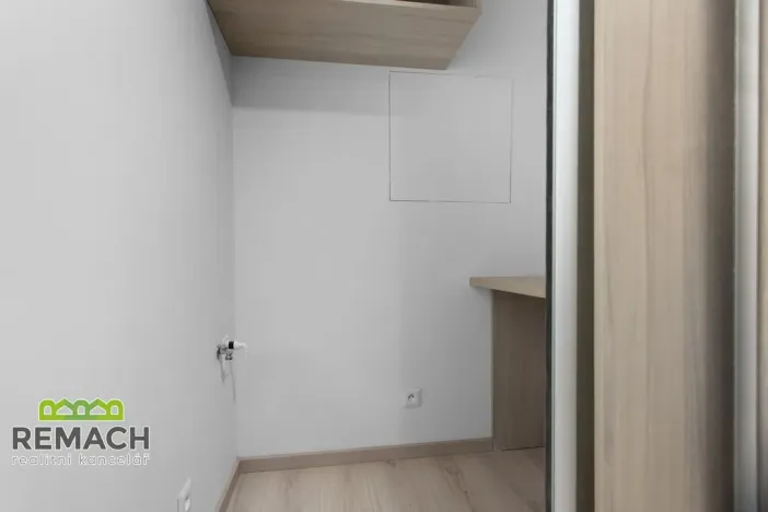 Pronájem bytu 2+kk, Hradec Králové, Pálenecká, 60 m2