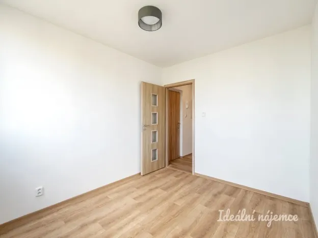 Pronájem bytu 3+kk, Praha - Záběhlice, Jetelová, 66 m2