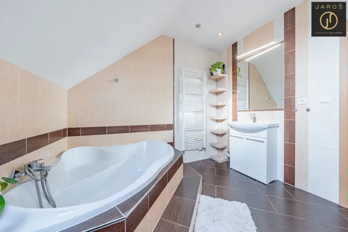 Prodej rodinného domu, Nové Strašecí, Myslivečkova, 100 m2