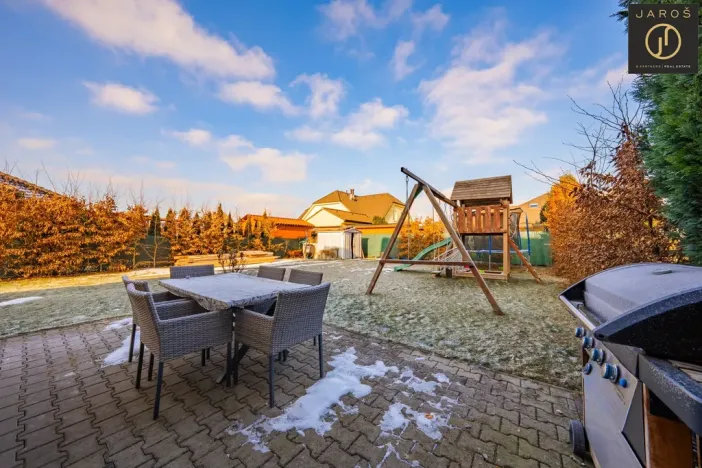 Prodej rodinného domu, Nové Strašecí, Myslivečkova, 100 m2