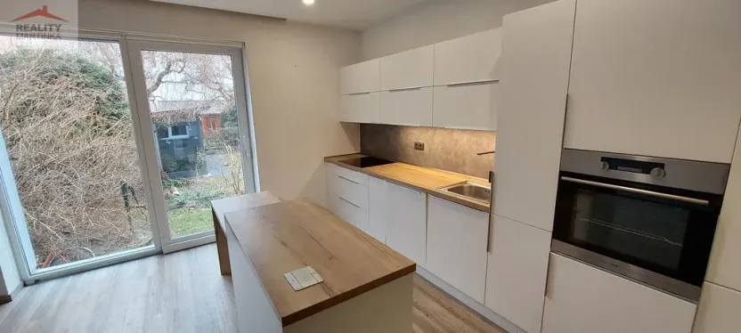 Prodej bytu 2+kk, Valašské Meziříčí - Krásno nad Bečvou, Na Příkopě, 54 m2