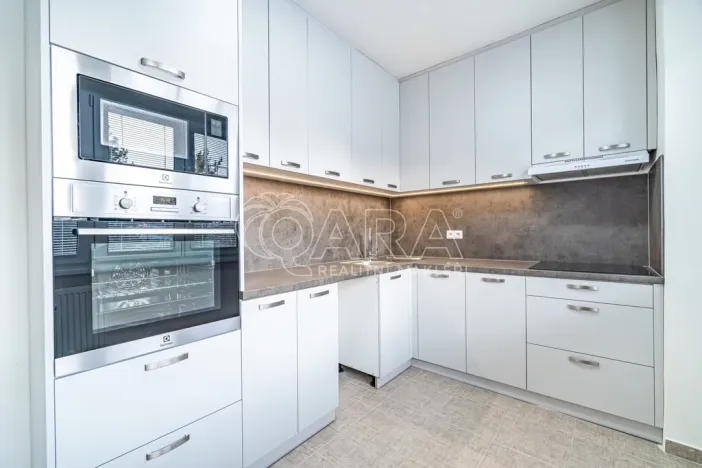 Pronájem bytu 2+1, Kralupy nad Vltavou - Lobeček, Dr. E. Beneše, 53 m2