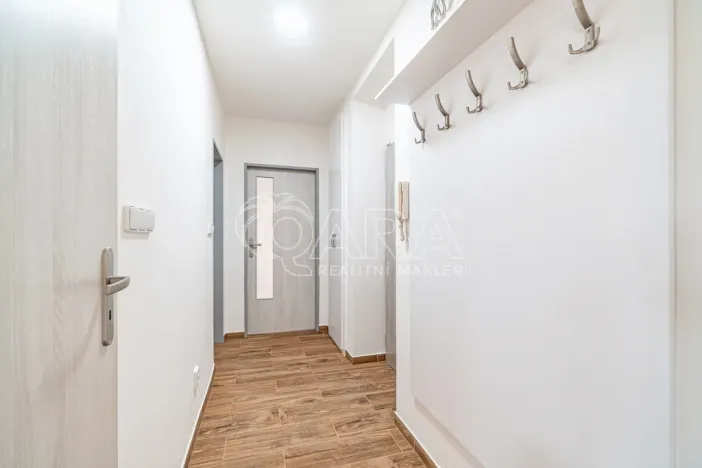 Pronájem bytu 2+1, Kralupy nad Vltavou - Lobeček, Dr. E. Beneše, 53 m2