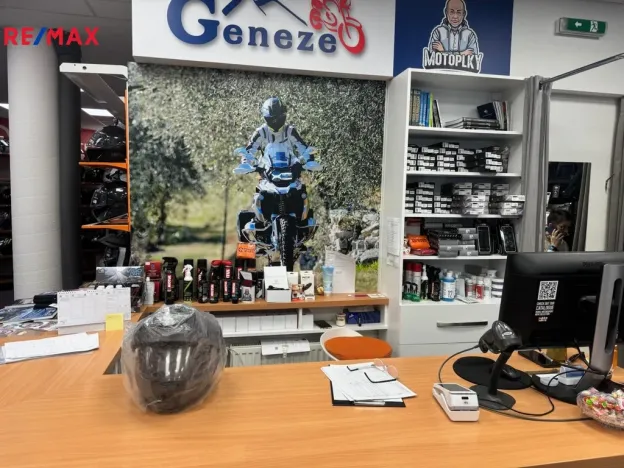 Pronájem obchodního prostoru, Zlín - Příluky, Pančava, 226 m2