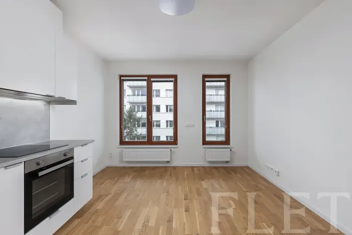 Pronájem bytu 1+kk, Praha - Nusle, Maroldova, 28 m2