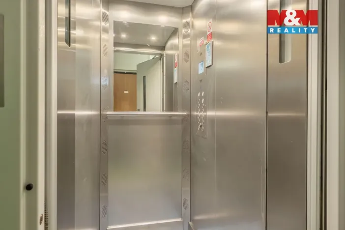 Prodej bytu 1+kk, Kladno - Kročehlavy, Vitry, 26 m2