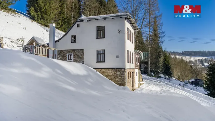 Prodej rodinného domu, Paseky nad Jizerou, 240 m2