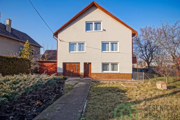 Prodej rodinného domu, Javorník, Nádražní, 269 m2