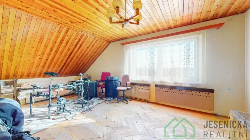 Prodej rodinného domu, Javorník, Nádražní, 269 m2