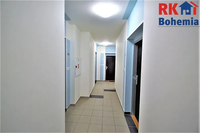 Pronájem bytu 2+kk, Praha - Žižkov, V zahrádkách, 55 m2