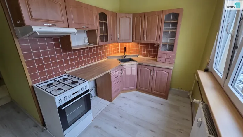 Pronájem bytu 1+1, Chodov, Hlavní, 35 m2