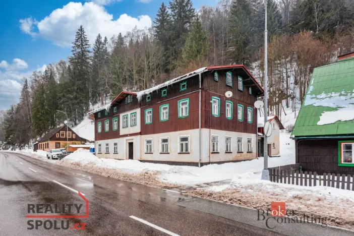 Prodej rodinného domu, Horní Maršov - Temný Důl, 400 m2