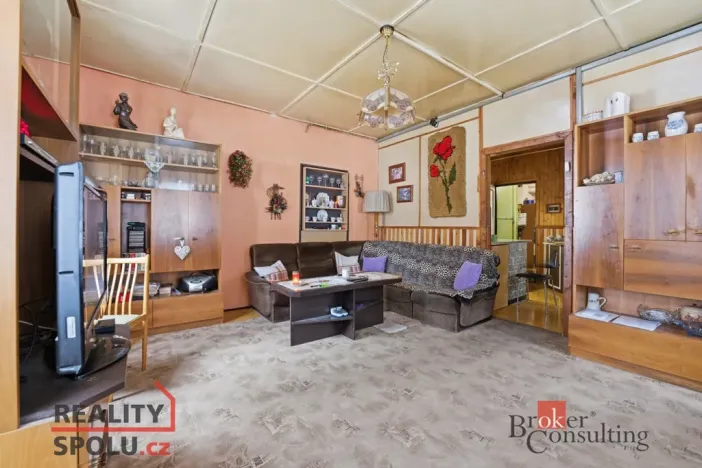 Prodej rodinného domu, Horní Maršov - Temný Důl, 400 m2