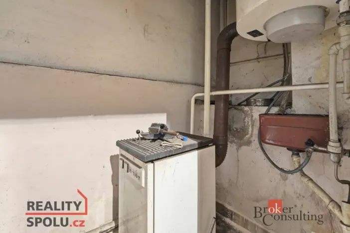 Prodej rodinného domu, Horní Maršov - Temný Důl, 400 m2