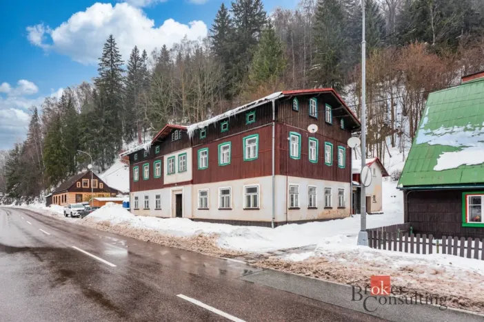 Prodej rodinného domu, Horní Maršov - Temný Důl, 400 m2