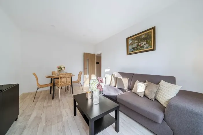 Prodej bytu 2+1, Praha - Vokovice, Syrská, 52 m2