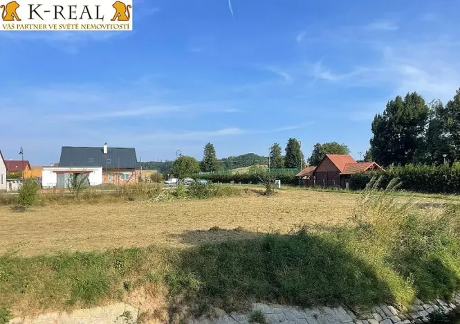 Prodej pozemku, Hradčany, 1299 m2