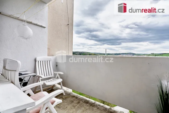 Prodej bytu 2+1, Ostrov, Lidická, 62 m2