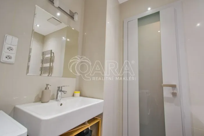 Pronájem bytu 2+kk, Praha, Rybalkova, 68 m2